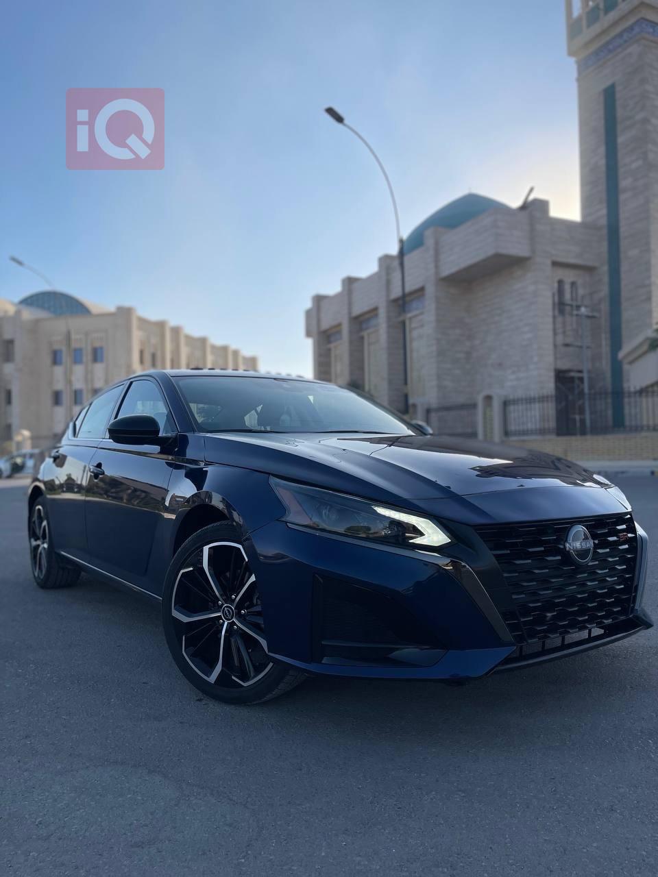 نیسان ئەلتیما